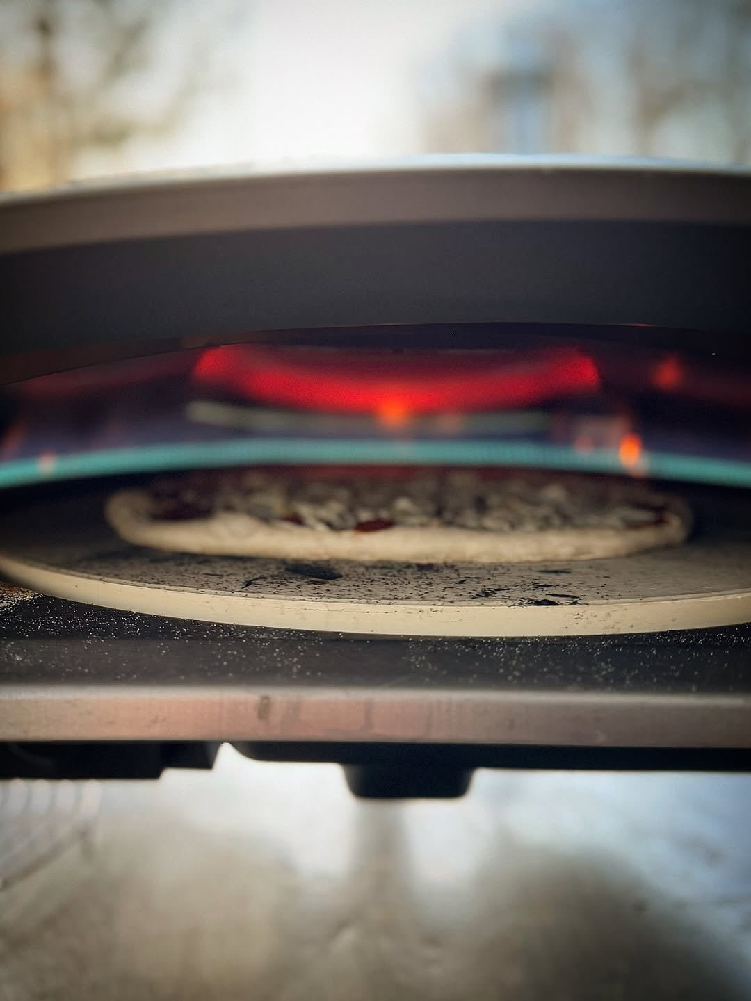 Tentazione Air: Horno de gas con piedra de cocción giratoria de 40 cm (16″)
