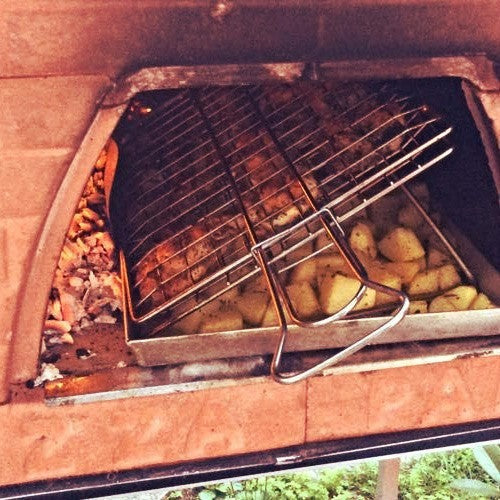 Barbacoa Inclinada - hacer barbacoa en casa en horno de leña