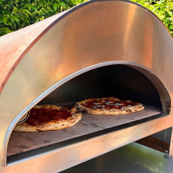 Horno de gas exterior Emozione grande para 2 pizzas "PLATA CLARA" 40x70 cm