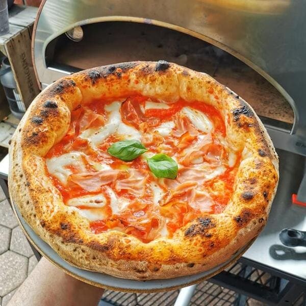 Horno de gas exterior Emozione grande para 2 pizzas "PLATA CLARA" 40x70 cm