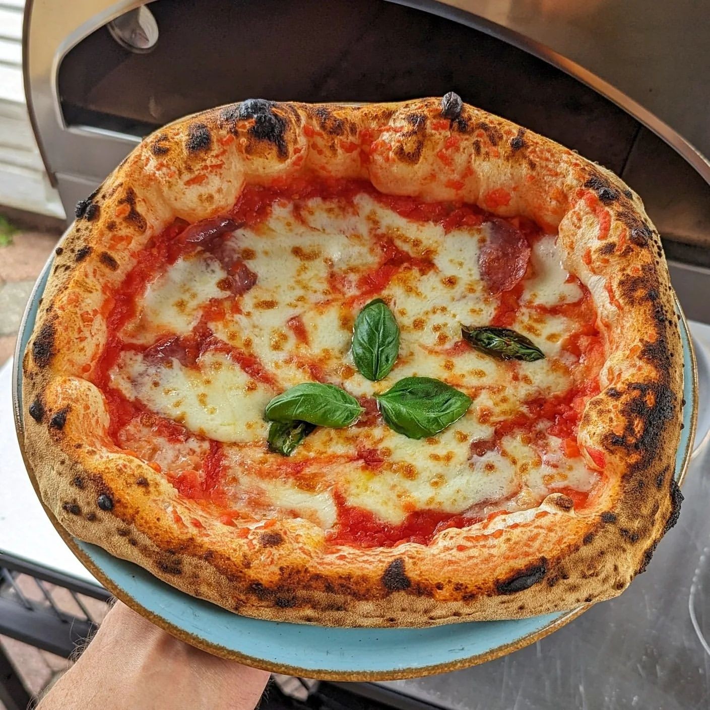 Horno de gas exterior Emozione grande para 2 pizzas "PLATA CLARA" 40x70 cm
