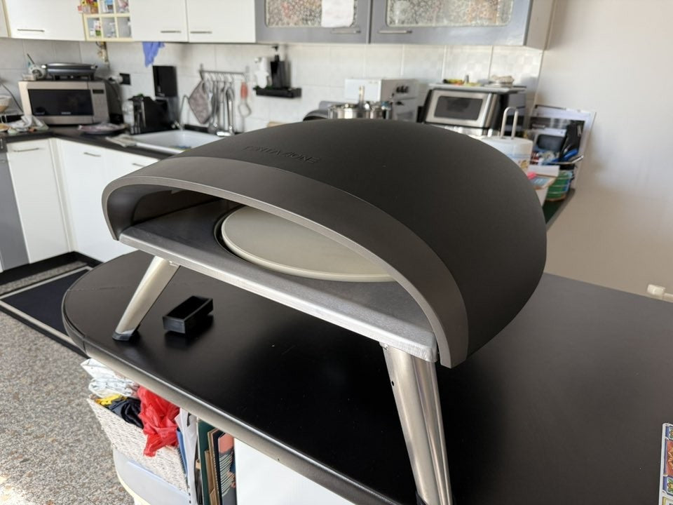 Tentazione Air: Horno de gas con piedra de cocción giratoria de 40 cm (16″)